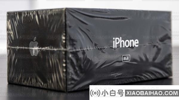 尚未拆封的苹果初代 iPhone 正在拍卖中，预估成交价 5 万美元