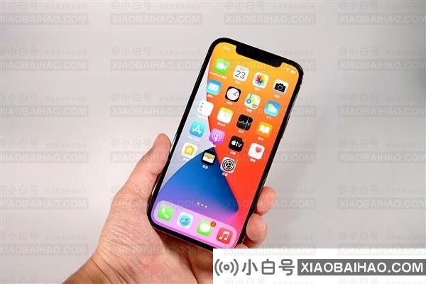 苹果CEO库克：iPhone决不妥协！不爽换安卓就是了