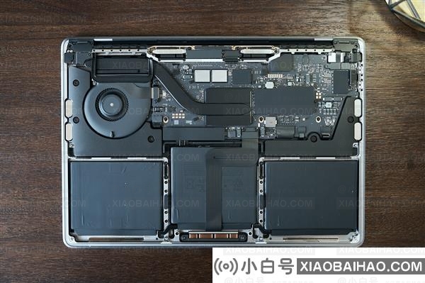 M2版MacBook Pro迎来首拆：延续M1时代布局方案